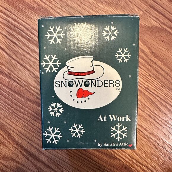 Snowonders by Sara's Attic "Birthday Bash" figure - Picture 7 of 10